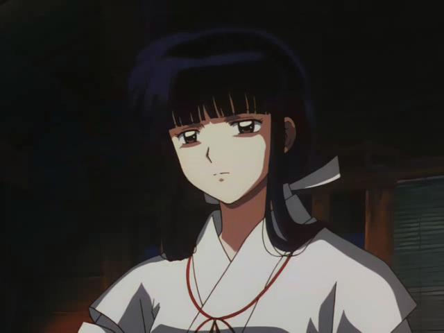 Otaku Gallery  / Anime e Manga / Inu-Yasha / Screen Shots / Episodi / 023 - La voce di Kagome e il bacio di Kikyo / 175.jpg